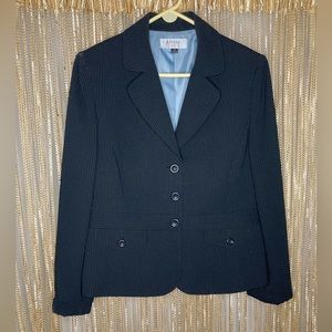 Black and white pinstripe button up y2k blazer